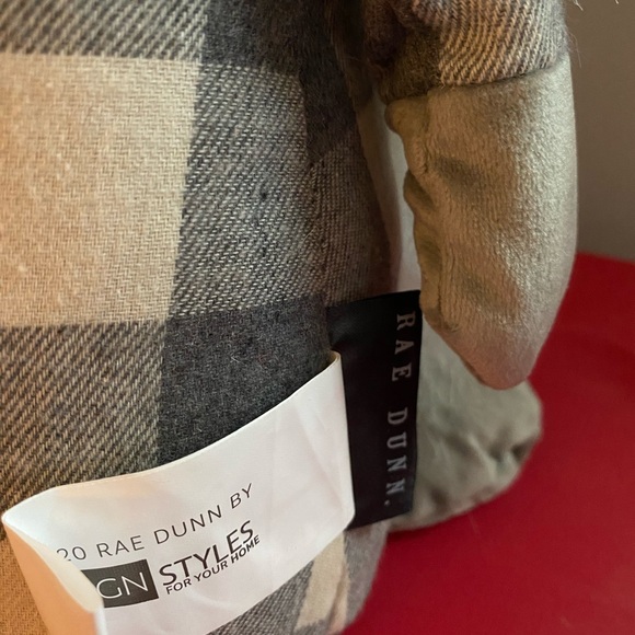 Rae Dunn Christmas Gnome - Picture 3 of 3